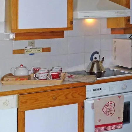 Sleeps 8